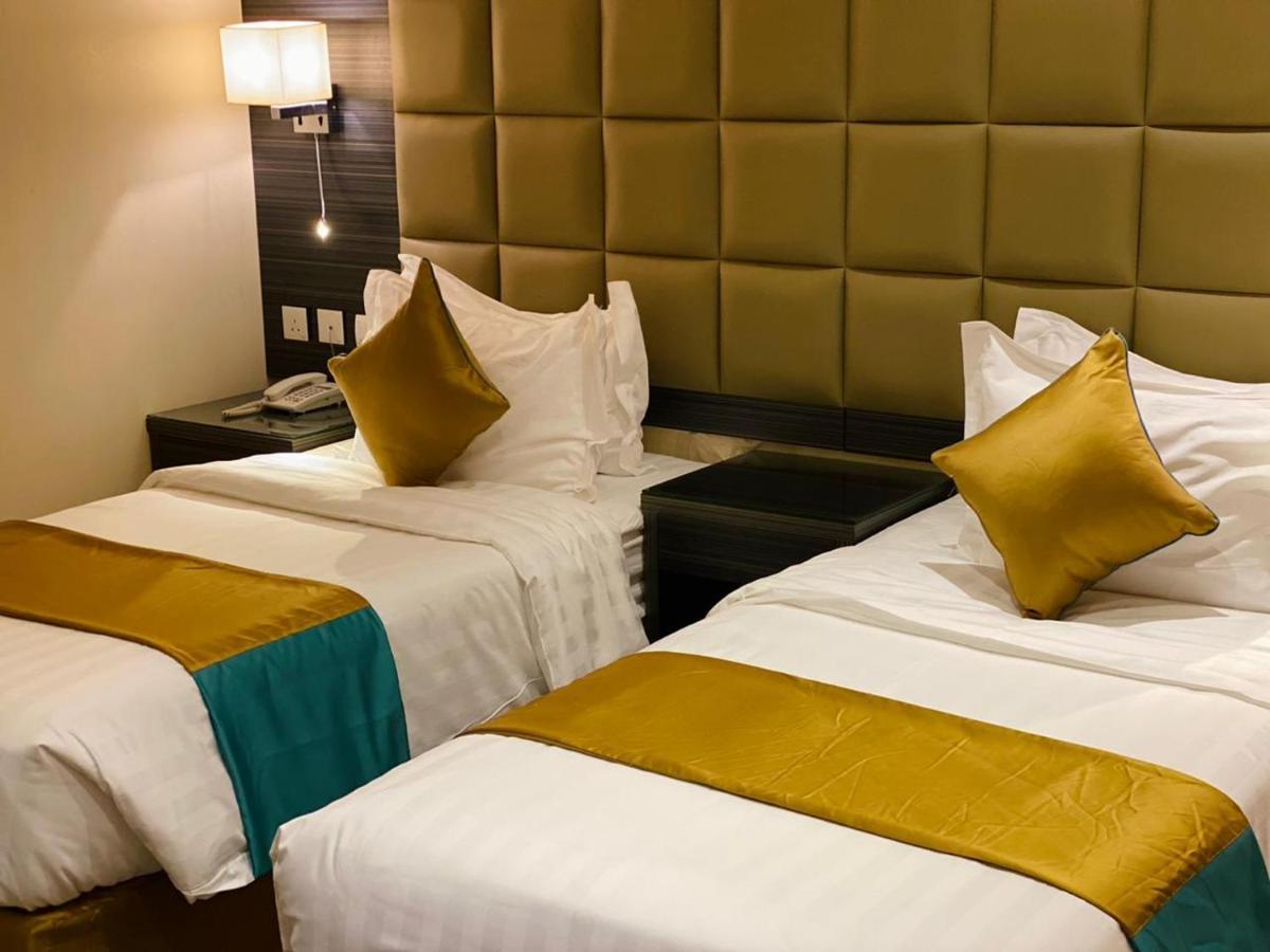 Y Platinum Hotel Medina Eksteriør billede