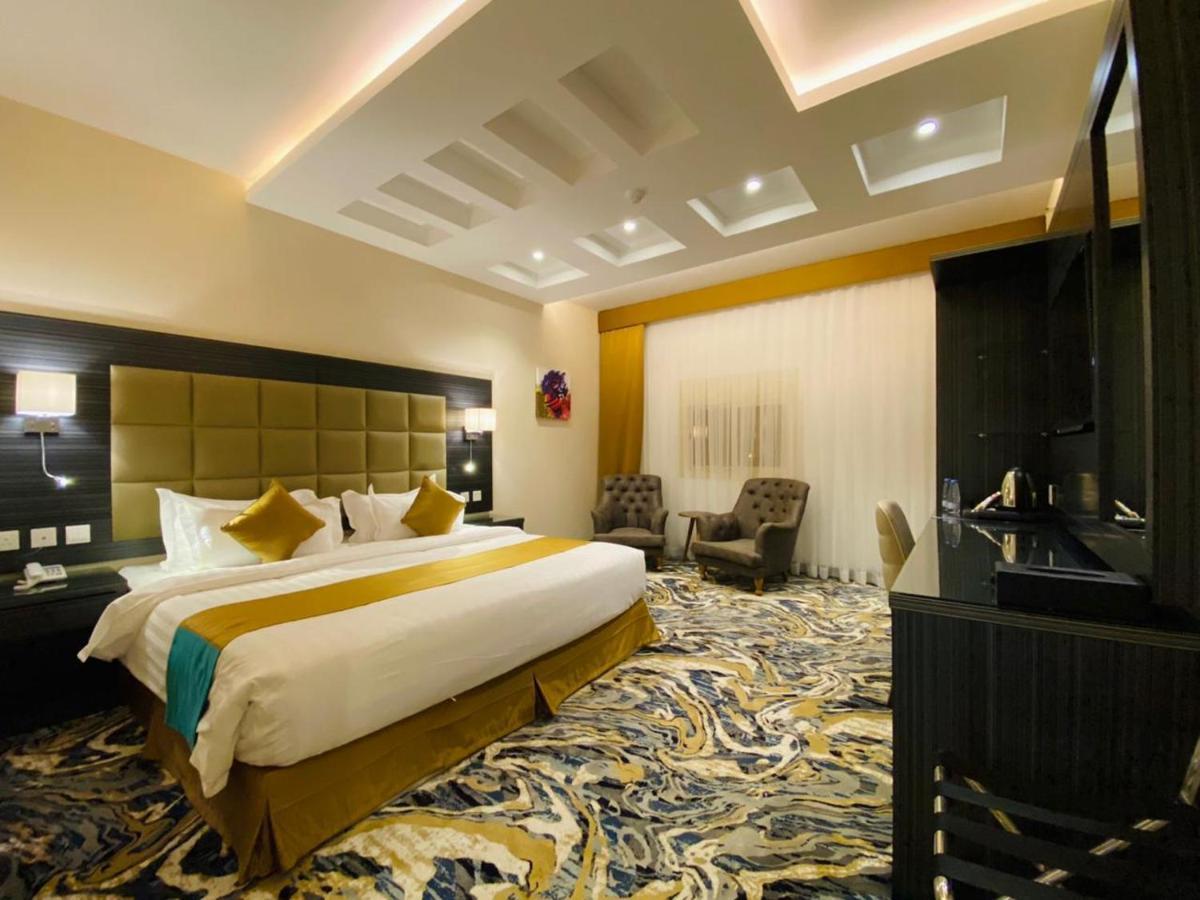 Y Platinum Hotel Medina Eksteriør billede