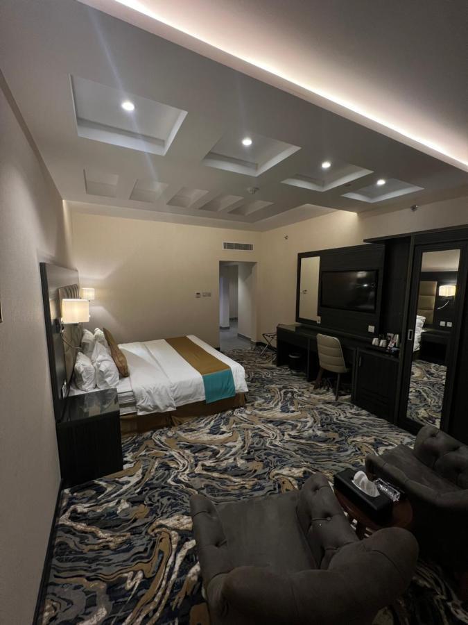 Y Platinum Hotel Medina Eksteriør billede